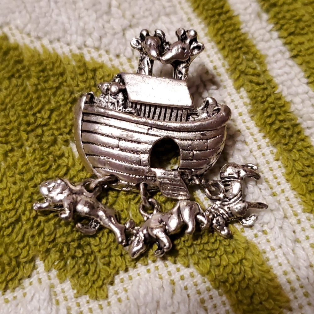 Vintage Noah's Ark Brooch